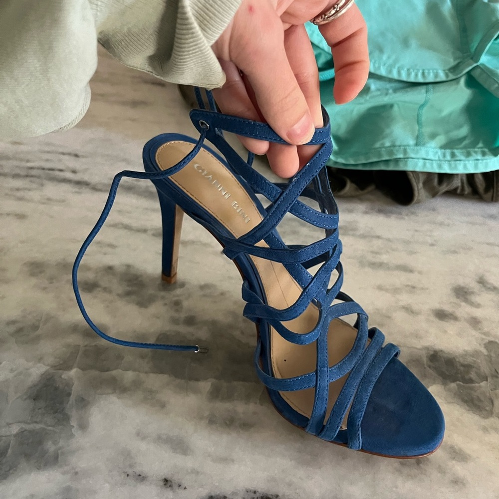 Gianni Bini royal blue heels - Picture 2 of 4
